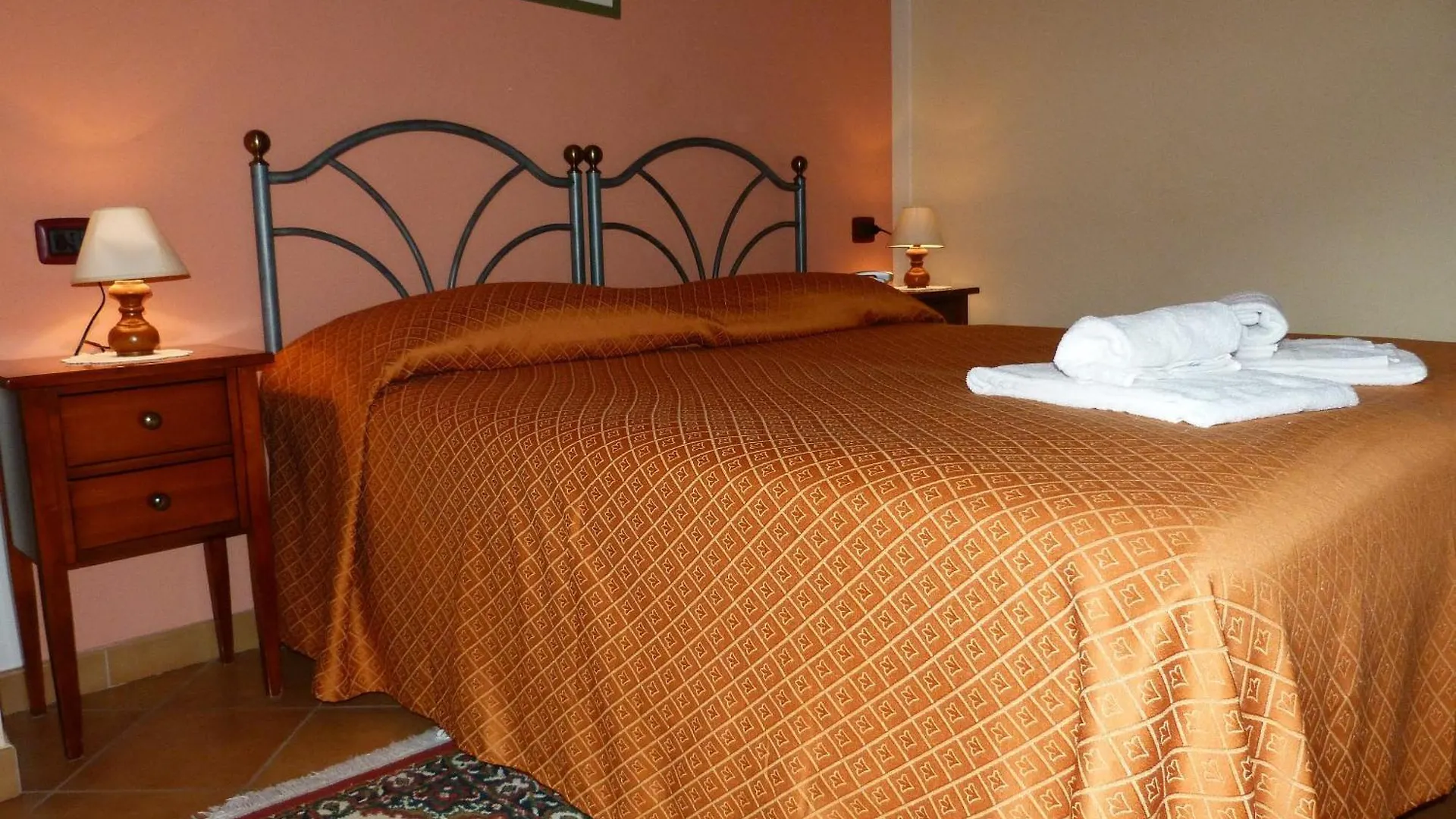 Farm stay Agriturismo Ai Due Volti Dossobuono Italy